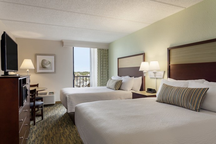 Imagen de la habitación del Hotel Surfside Beach Oceanfront. Foto 12