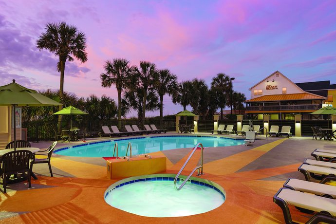 Imagen general del Hotel Surfside Beach Oceanfront. Foto 3