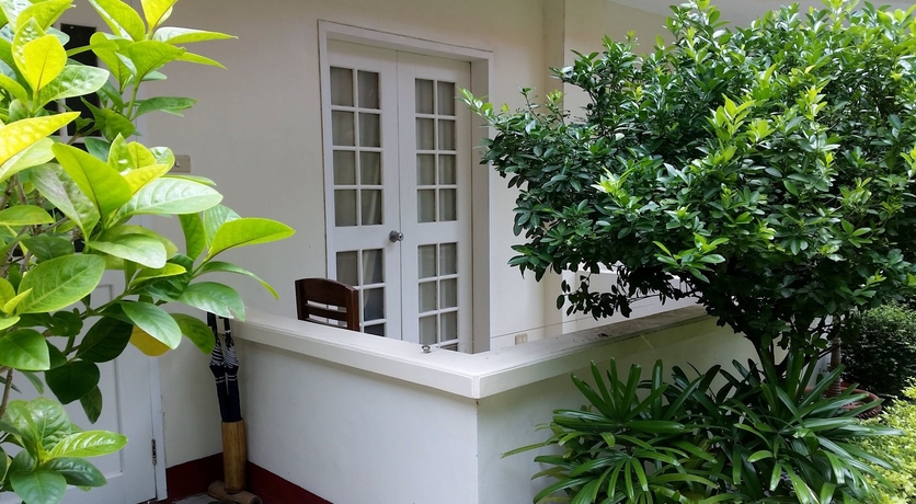 Imagen de los exteriores del Hotel Surfside Boracay Resort. Foto 9