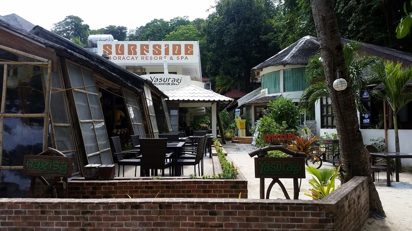 Imagen del bar/restaurante del Hotel Surfside Boracay Resort. Foto 4