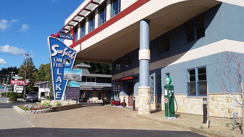 Imagen de los interiores del Hotel Surfside On The Lake. Foto 19