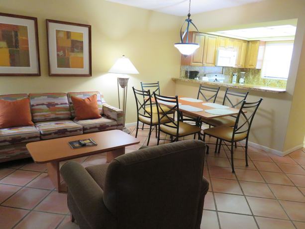 Imagen de la habitación del Hotel Surfsider Resort. Foto 7
