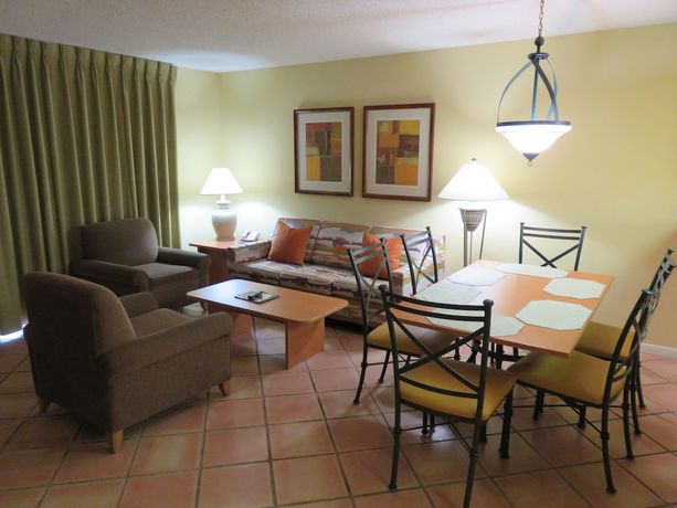 Imagen de la habitación del Hotel Surfsider Resort. Foto 16