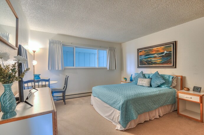 Imagen general del Hotel Surftides Plaza Rentals. Foto 8