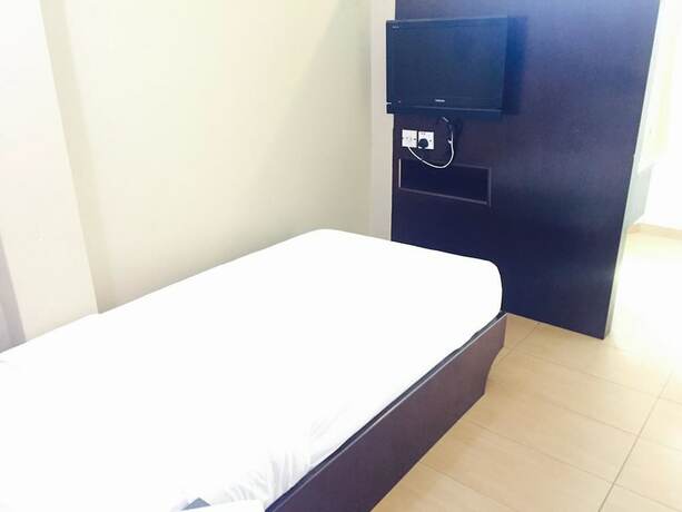 Imagen de la habitación del Hotel Suria. Foto 36
