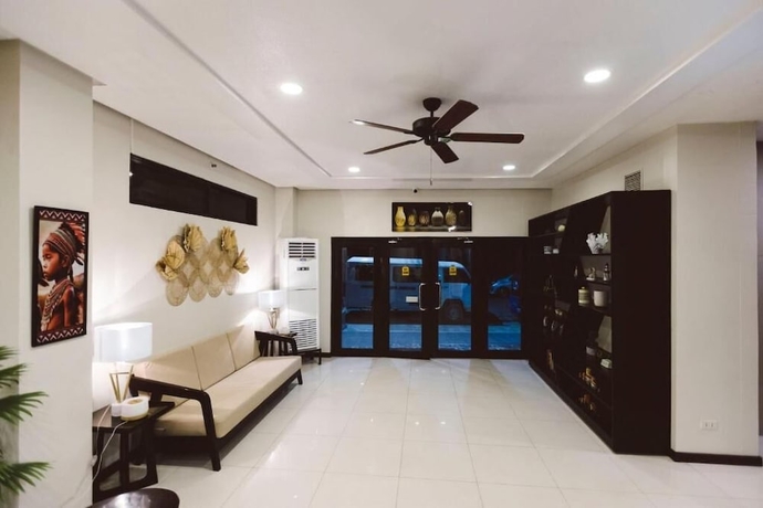 Imagen de los interiores del Hotel Surigao Royal Regency Suites. Foto 12