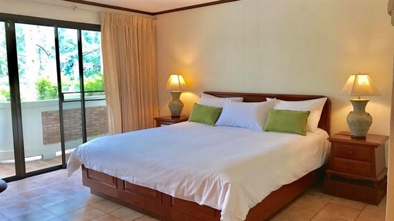 Imagen general del Hotel Surin Bay Inn. Foto 2