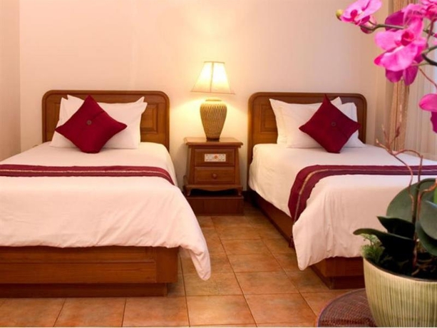 Imagen general del Hotel Surin Bay Inn. Foto 5