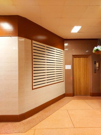 Imagen de los interiores del Hotel Suriwong Chumphon. Foto 14