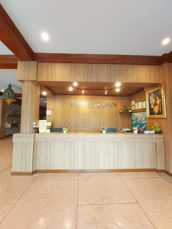Imagen de los interiores del Hotel Suriwong Chumphon. Foto 15