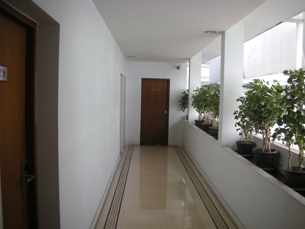 Imagen de los interiores del Hotel Suriwongse. Foto 14