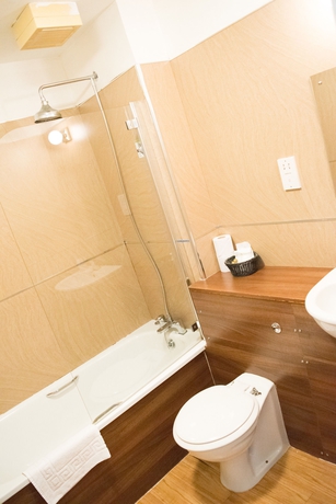 Imagen de la habitación del Hotel Surtees. Foto 3