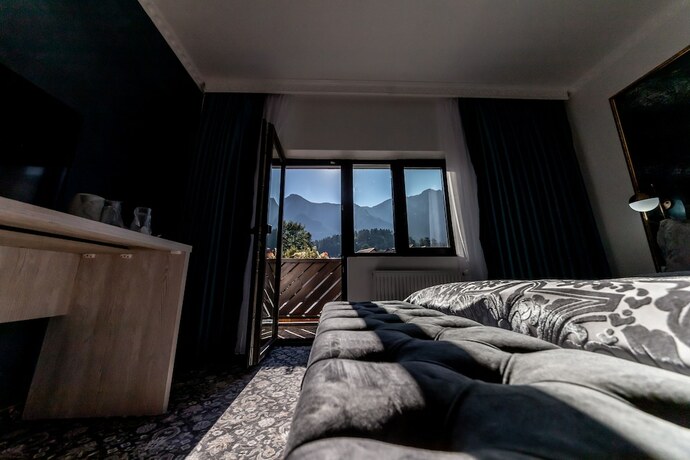 Imagen de la habitación del Hotel Suru and Restaurant. Foto 15