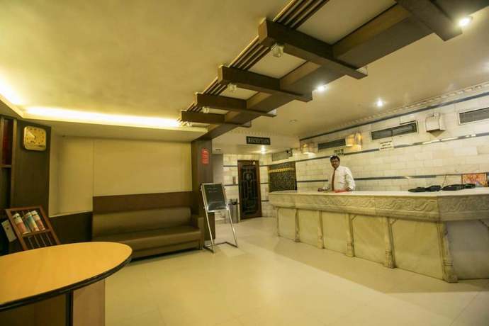 Imagen de los interiores del Hotel Surya, Bhopal. Foto 20