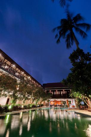 Imagen general del Hotel Surya Kencana Seaside Hotel. Foto 1