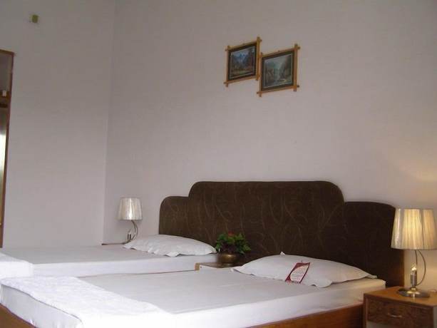 Imagen de la habitación del Hotel Surya, Khajuraho. Foto 4
