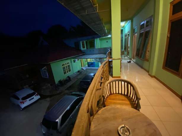 Imagen de los exteriores del Hotel Surya, Labuan Bajo. Foto 9