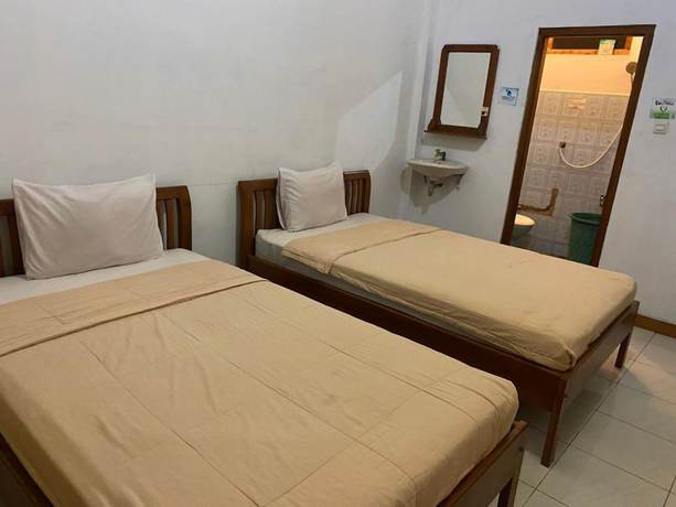 Imagen de la habitación del Hotel Surya, Labuan Bajo. Foto 7