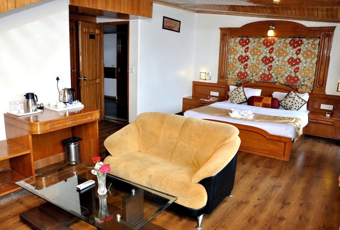 Imagen de la habitación del Hotel Surya, Mall Road Area. Foto 18