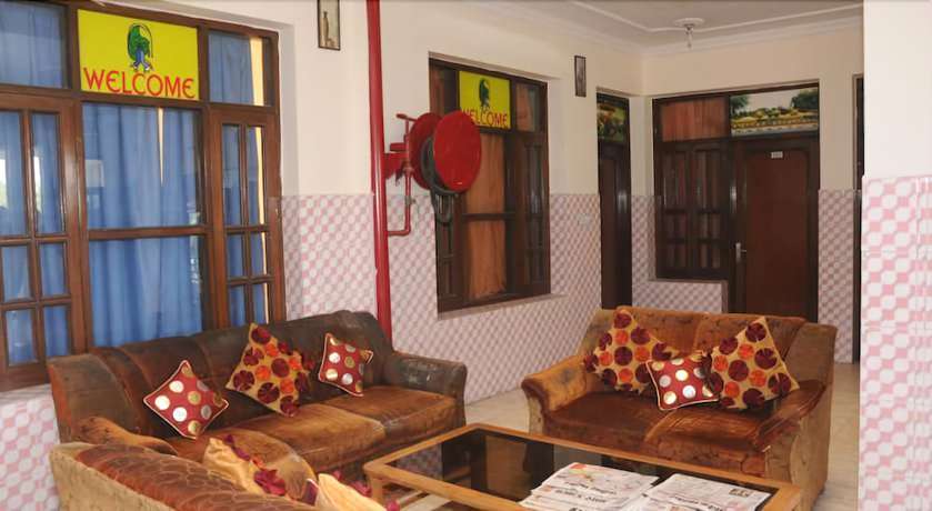 Imagen de la habitación del Hotel Surya Palace, Chandigarh. Foto 14