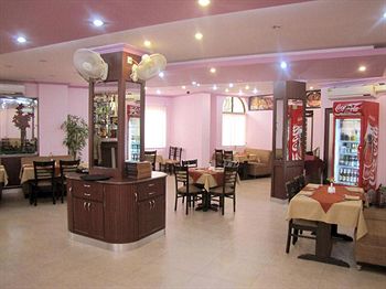 Imagen general del Hotel Surya Palace, Margao. Foto 1