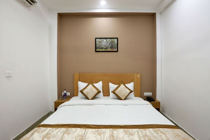 Imagen general del Hotel Surya Palace, Noida. Foto 14