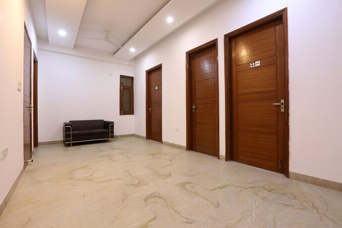 Imagen de los interiores del Hotel Surya Palace, Noida. Foto 27