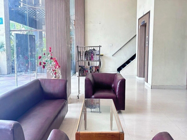 Imagen de los interiores del Hotel Surya Residency. Foto 13
