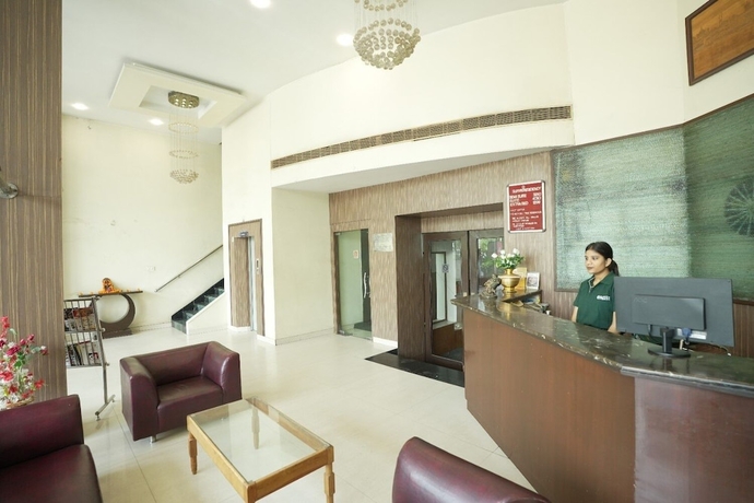 Imagen de los interiores del Hotel Surya Residency. Foto 14