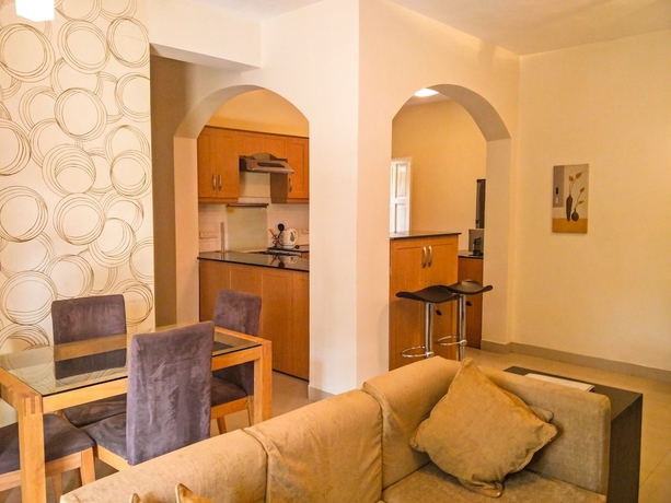Imagen de la habitación del Hotel Surya Sangolda. Foto 2