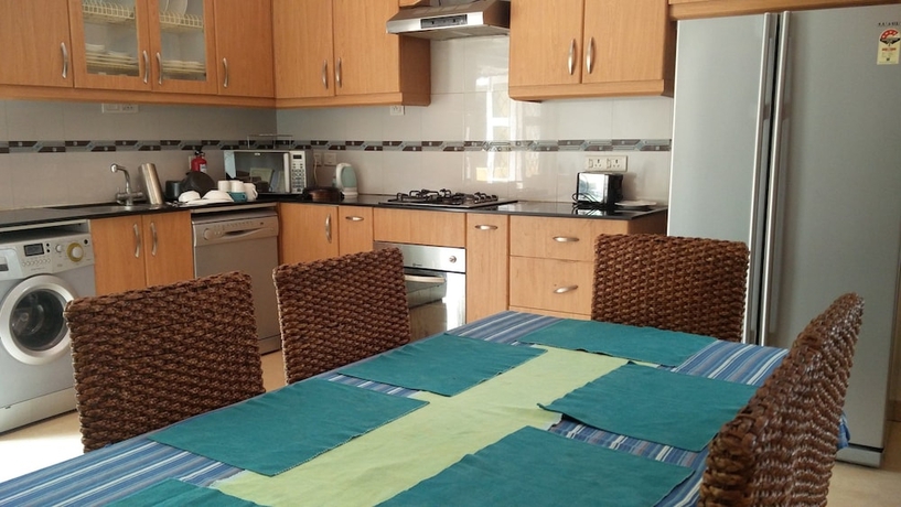 Imagen de la habitación del Hotel Surya Sangolda. Foto 10