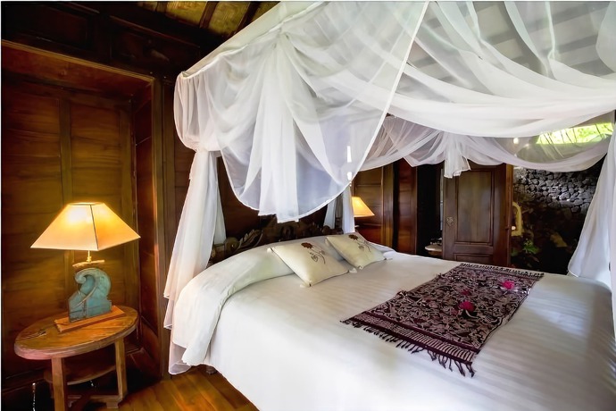 Imagen de la habitación del Hotel Surya Shanti Villa. Foto 14