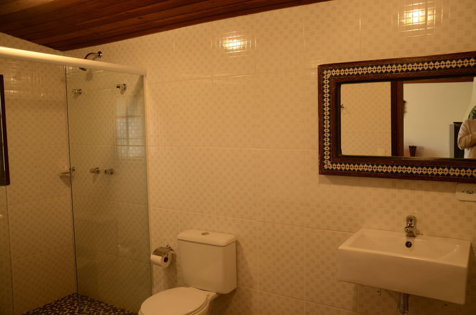 Imagen del bar/restaurante del Hotel Surya-Pan Ref&uacute;gio. Foto 4