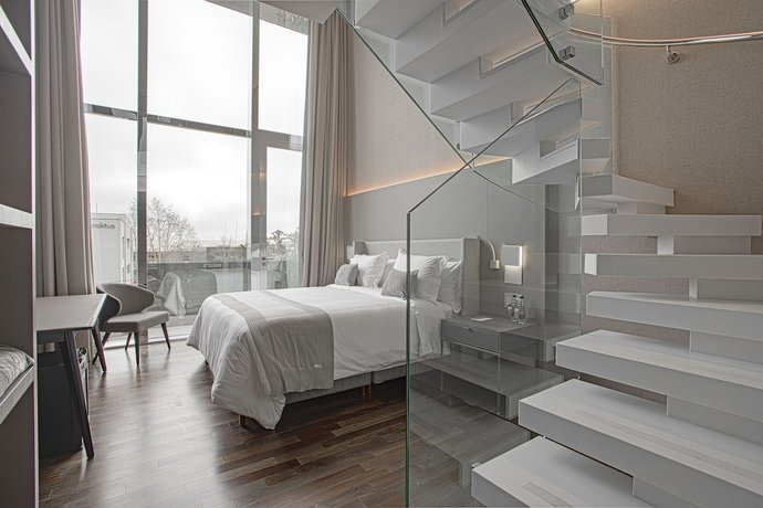 Imagen de la habitación del Hotel Suryaa Pinhais, Curio Collection by Hilton. Foto 3