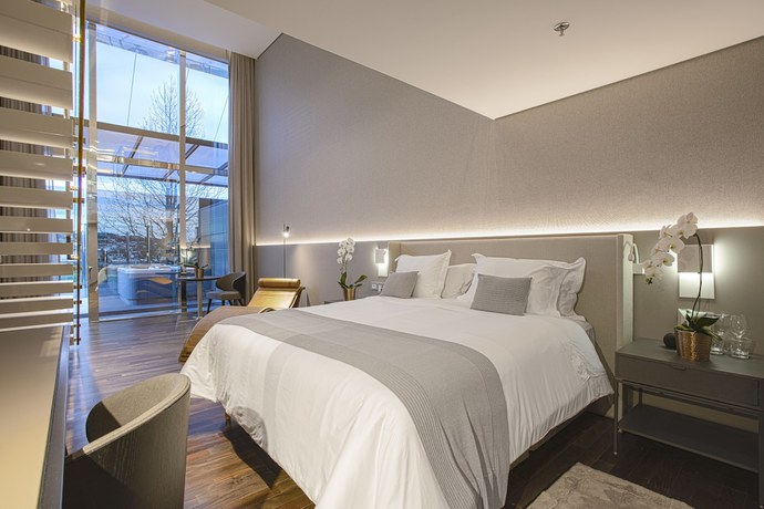 Imagen de la habitación del Hotel Suryaa Pinhais, Curio Collection by Hilton. Foto 16