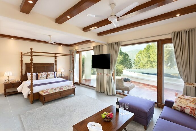Imagen de la habitación del Hotel Suryavilas Luxury Resort And Spa. Foto 14