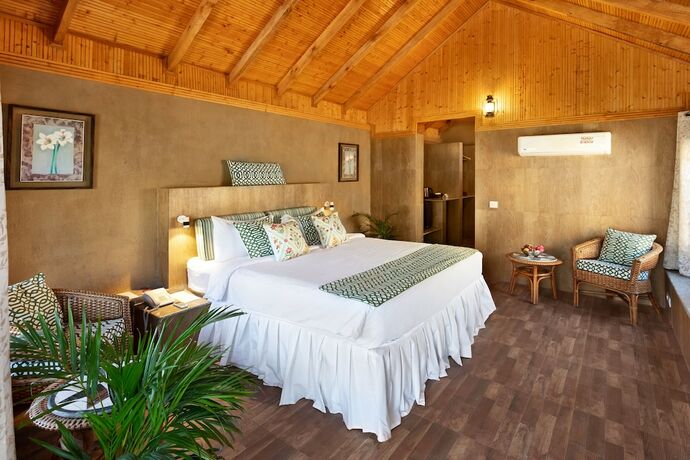 Imagen de la habitación del Hotel Suryavilas Luxury Resort And Spa. Foto 15