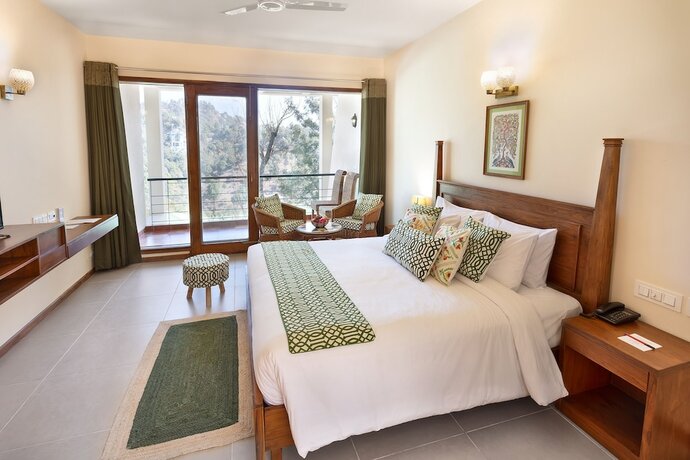 Imagen de la habitación del Hotel Suryavilas Luxury Resort And Spa. Foto 17