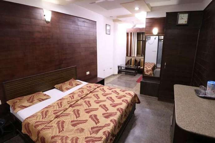 Imagen de la habitación del Hotel Suryodaya. Foto 5