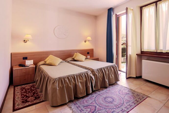 Imagen general del Hotel Susa and Stazione. Foto 10