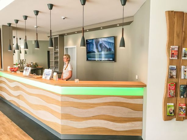 Imagen de los interiores del Hotel Susewind. Foto 16