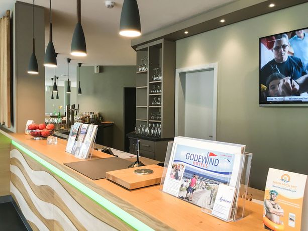 Imagen de los interiores del Hotel Susewind. Foto 17