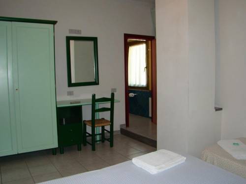 Imagen de la habitación del Hotel S'ustiarvu. Foto 9
