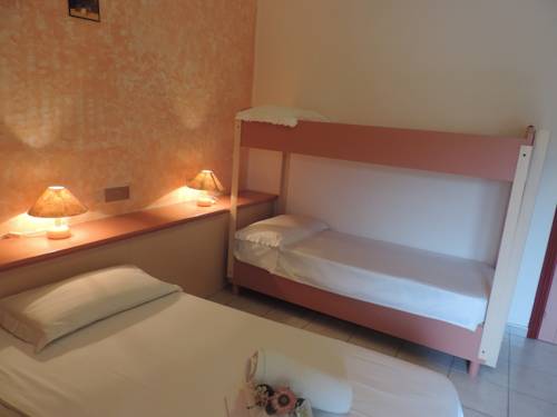 Imagen de la habitación del Hotel S'ustiarvu. Foto 16