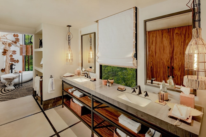 Imagen de la habitación del Hotel Susurros del Coraz&oacute;n Auberge Resorts. Foto 3
