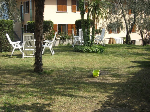 Imagen de los exteriores del Hotel Susy, Limone sul Garda. Foto 16