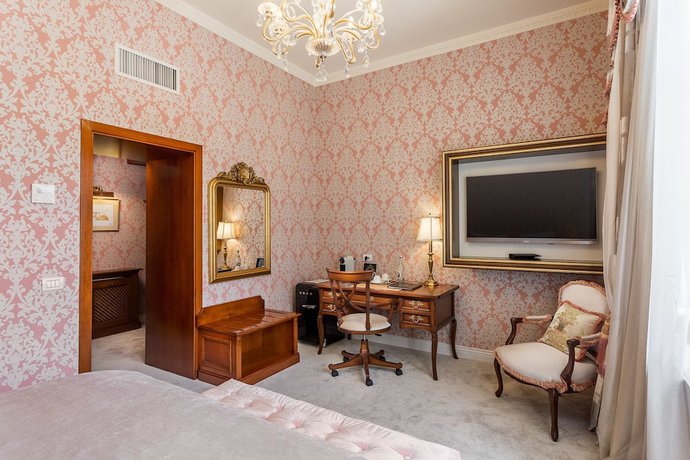 Imagen de la habitación del Hotel Suter Palace Heritage Boutique. Foto 9