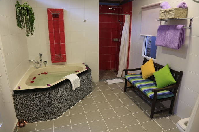 Imagen de la habitación del Hotel Sutera Sanctuary Lodges At Manukan Island. Foto 2