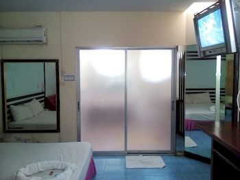 Imagen de los exteriores del Hotel Sutha Garden Resort Hat Yai. Foto 9
