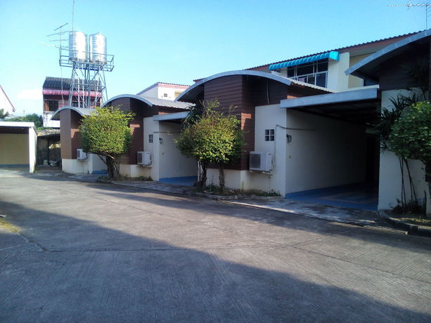 Imagen de los interiores del Hotel Sutha Garden Resort Hat Yai. Foto 11